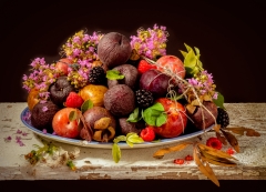 Seasonal Fruit