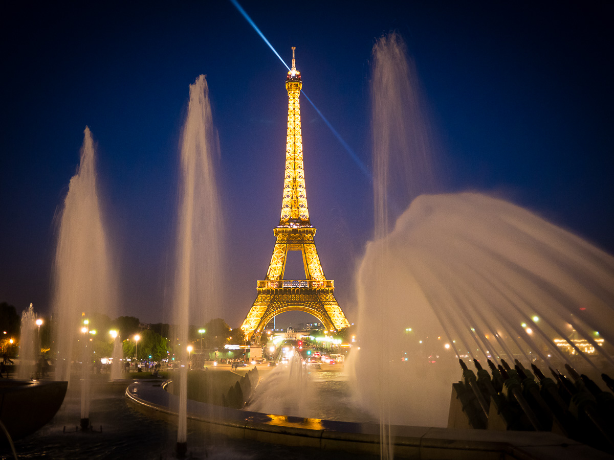 All that Glitters, a Paris Icon